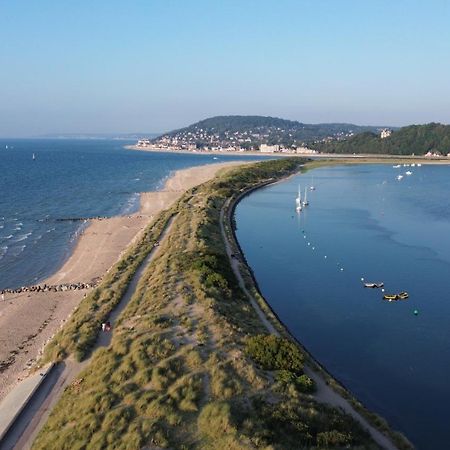 Апартаменты L'Echappee Cabourgeaise Экстерьер фото